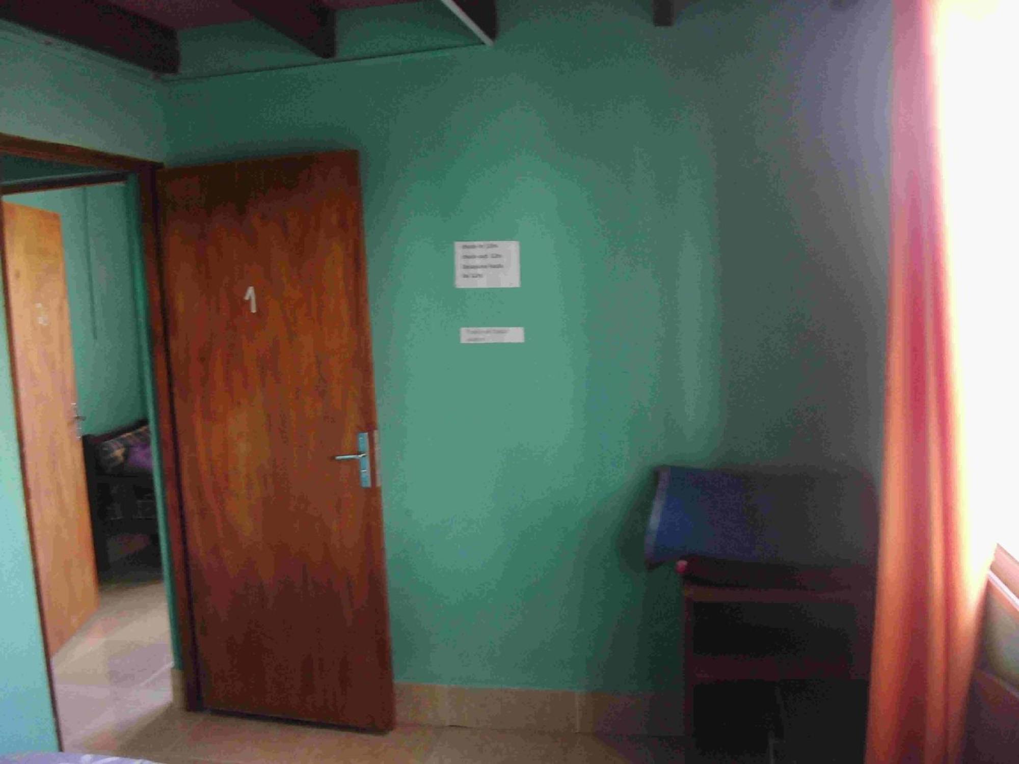 Hostel Lo De Milton บาร์ฮา จิ วาลิซาส ห้อง รูปภาพ